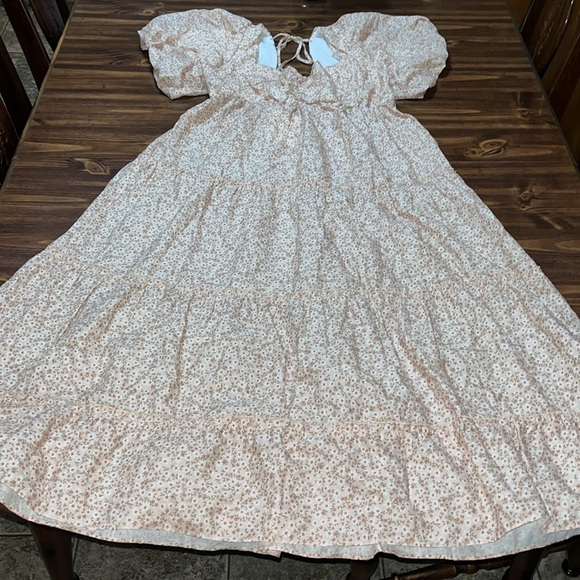 NWT Show Me Your Mumu Odette Midi Dress Ditsy Daisy Beige Linen Blend size XL - Picture 9 of 16